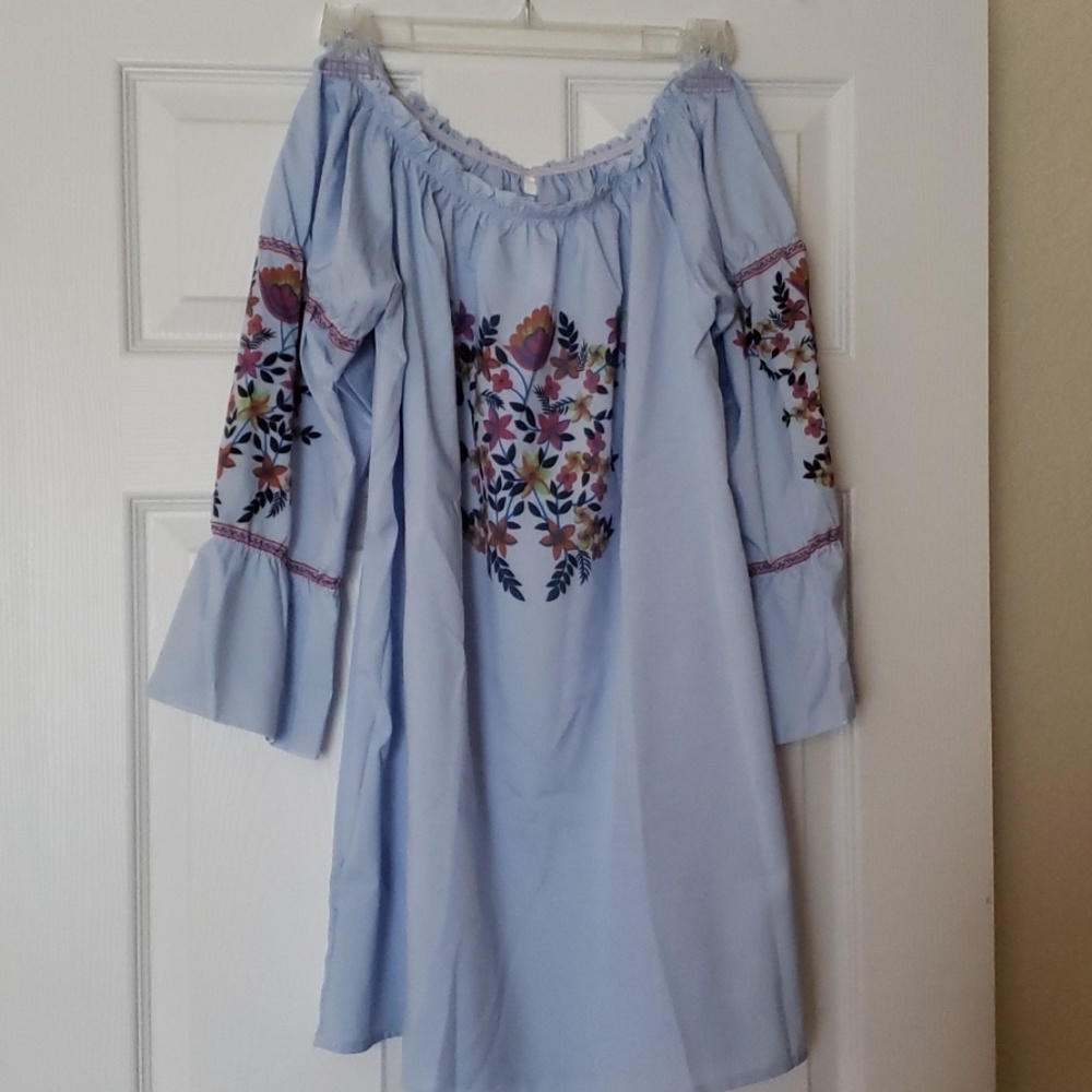 NWT, Off Shoulder Tunic Dress